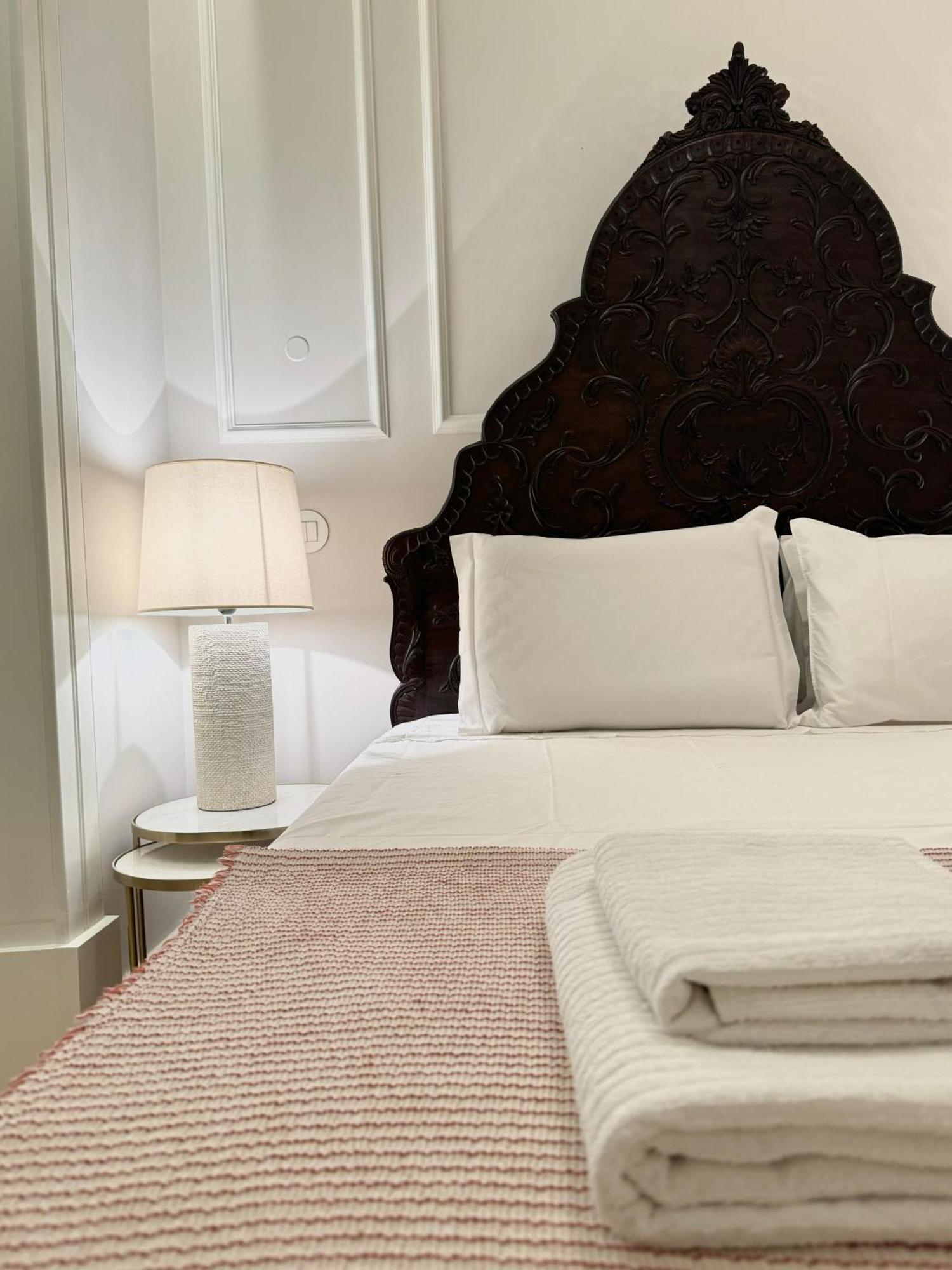 Quarto Com Banheiro Privativo Na Baixa Lisboa Extérieur photo