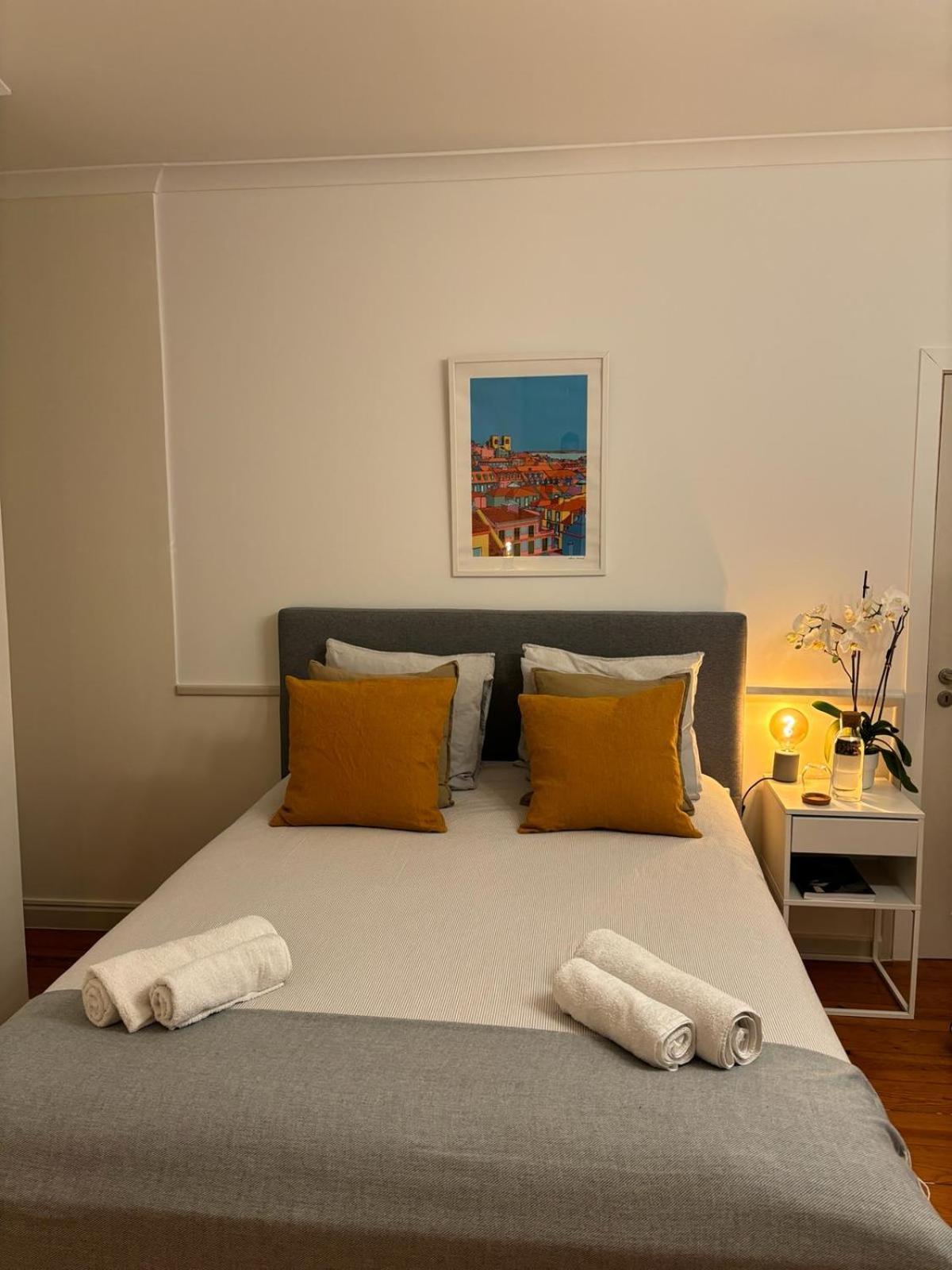 Quarto Com Banheiro Privativo Na Baixa Lisboa Extérieur photo